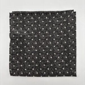 H0006 Grå prikket pynteklud