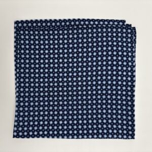 HH0038 Navy Mønstret pynteklud