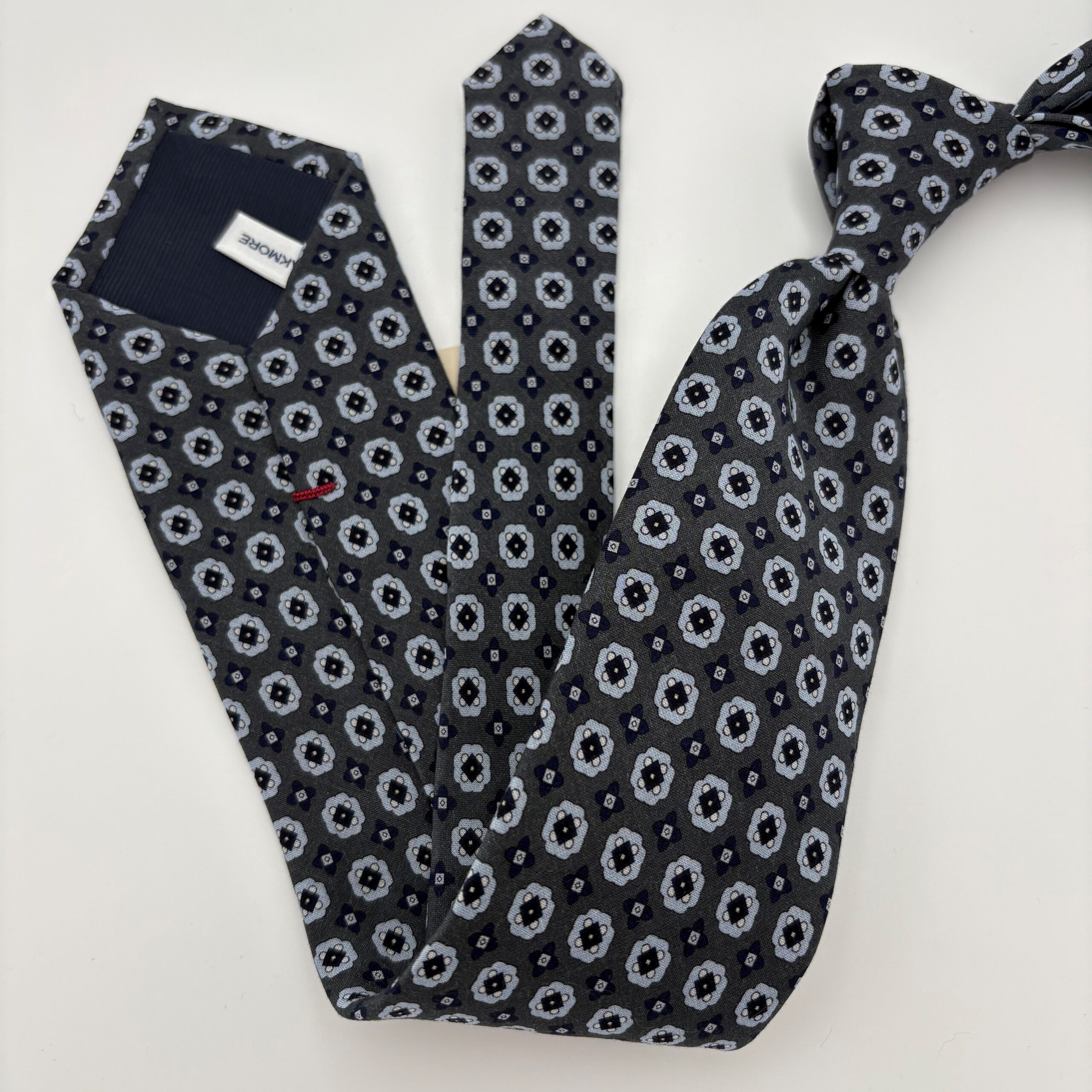 M0021 Grå/navy Mønstret slips