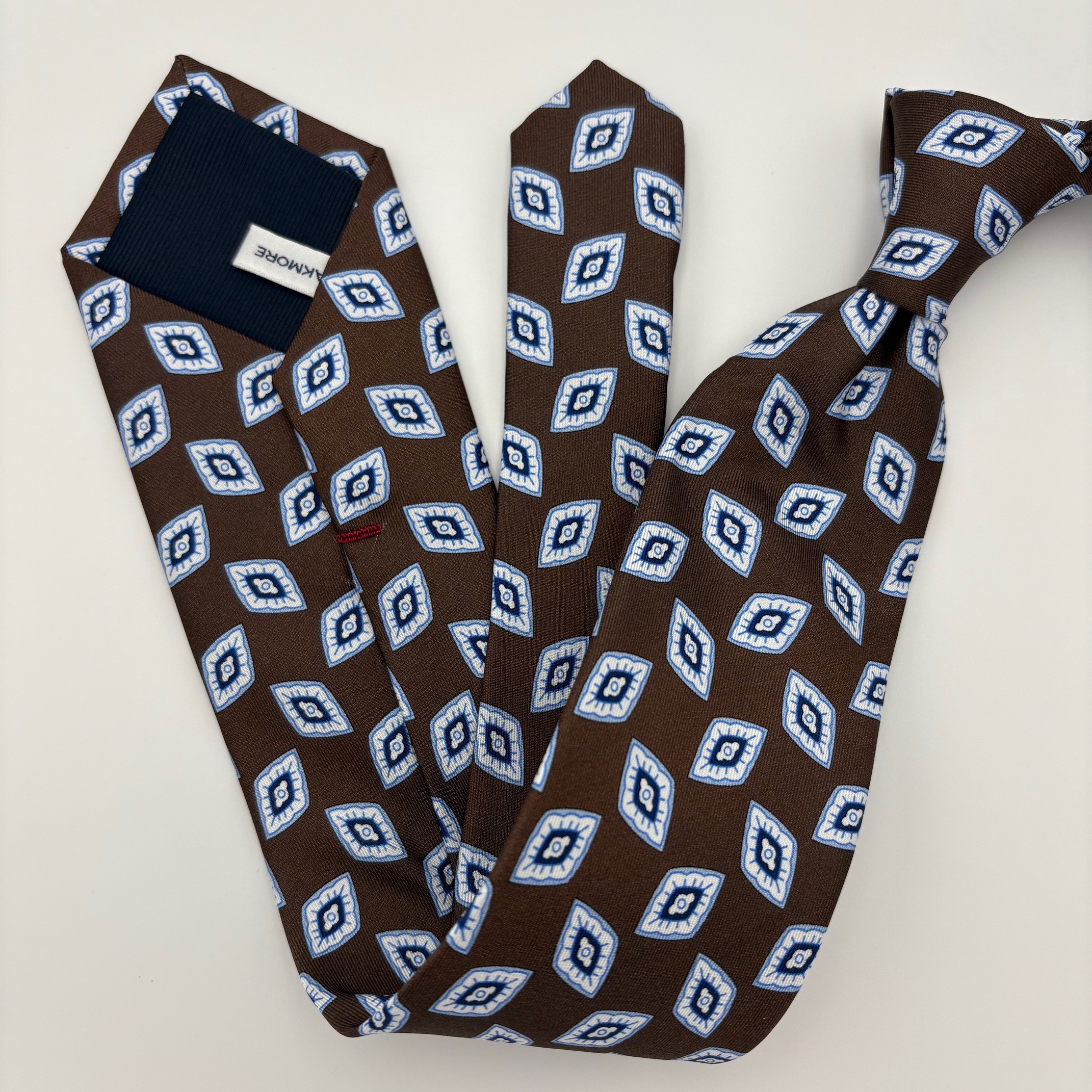 S0005 Mocca/hvid Mønstret slips
