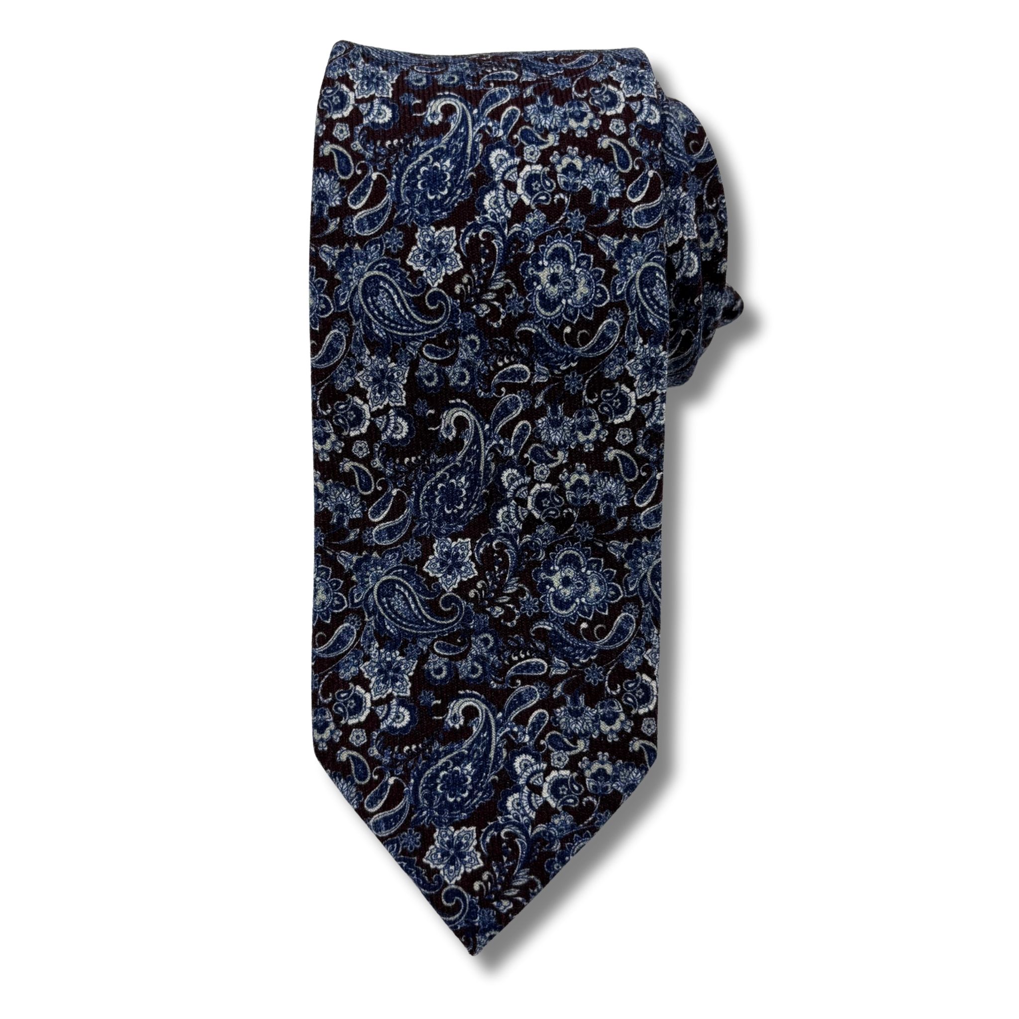 W0006 Vin/navy blomstret slips